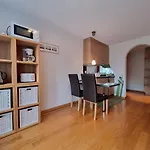 Mom - Alpine Boutique Apartments, Chalet Fagus, Terrace Studio Grindelwald