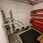 Apartment Mom - Alpine Boutique Apartments, Chalet Fagus, Terrace Studio Grindelwald