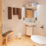 Mom - Alpine Boutique Apartments, Chalet Fagus, Terrace Studio