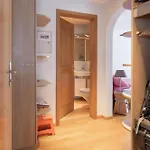 Apartment Mom - Alpine Boutique Apartments, Chalet Fagus, Terrace Studio