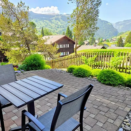 Mom - Alpine Boutique Apartments, Fagus, Terrace Appartement Grindelwald