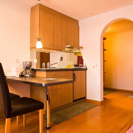 Mom - Alpine Boutique Apartments, Fagus, Terrace Appartement *
