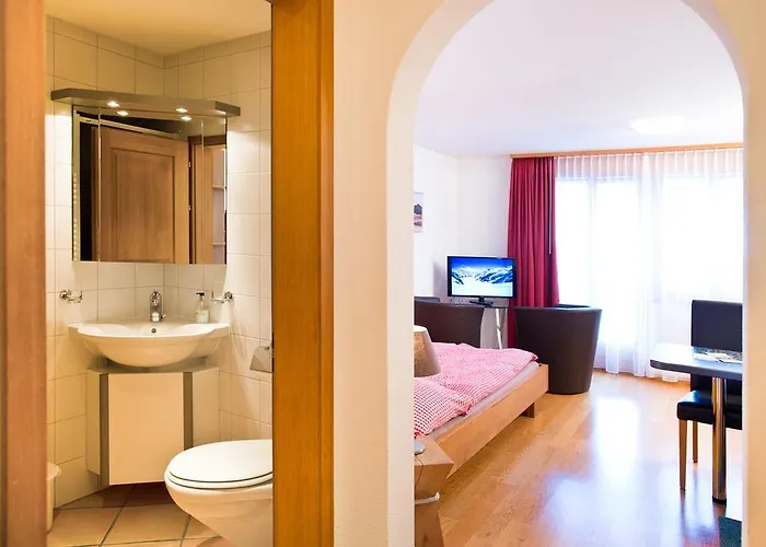 Mom - Alpine Boutique Apartments, Fagus, Terrace